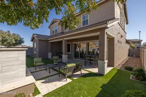 Exterior - 4260 E Jones St, Gilbert, AZ 85295 photo 7 of 20