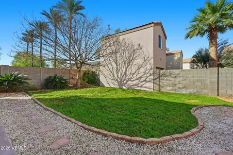 Exterior - 2733 E Cambridge Ave, Phoenix, AZ 85008 photo 3 of 7
