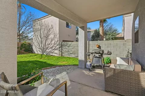 Exterior - 2733 E Cambridge Ave, Phoenix, AZ 85008 photo 4 of 7