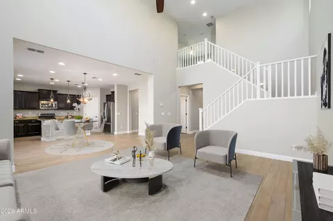 1860 W Buckhorn Trl, Phoenix, AZ 85085