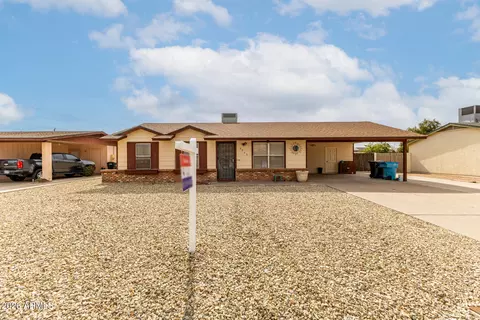 8935 W Heatherbrae Dr, Phoenix, AZ 85037