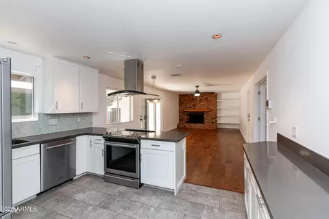 Kitchen - 841 E 10th St, Mesa, AZ 85203 photo 2 of 5