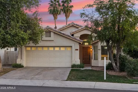 1813 E Gail Dr, Chandler, AZ 85225