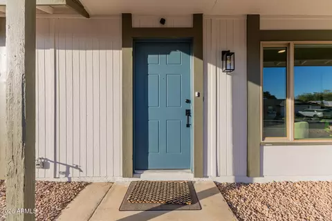 4050 E Sacaton St, Phoenix, AZ 85044 photo 3