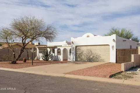 15260 S Padres Rd, Arizona City, AZ 85123
