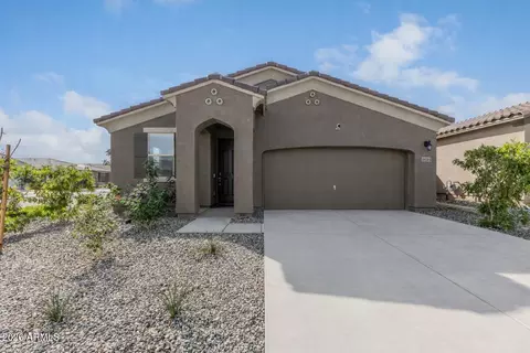 19203 W Solano Dr, Litchfield Park, AZ 85340