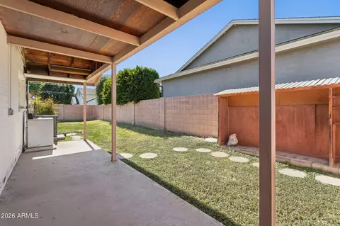 Exterior - 3939 E Heatherbrae Dr, Phoenix, AZ 85018 photo 6 of 6