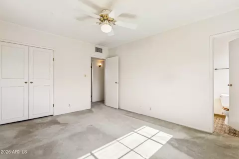 Bedroom - 3939 E Heatherbrae Dr, Phoenix, AZ 85018 photo 1 of 5