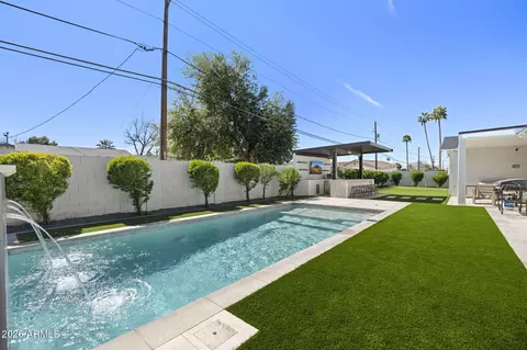 Exterior - 4323 E Whitton Ave, Phoenix, AZ 85018 photo 2 of 6
