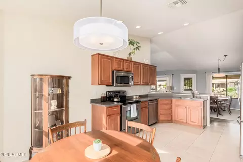 Kitchen - 11344 E Nido Ave, Mesa, AZ 85209 photo 1 of 3