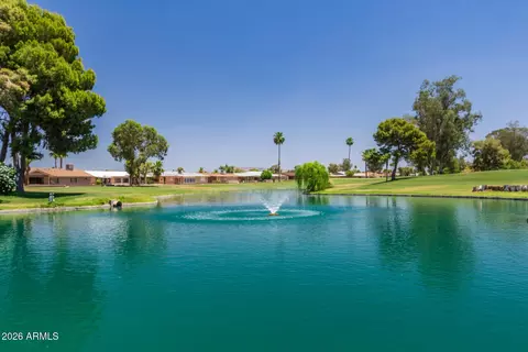 View/Area - 4045 E Capri Ave, Mesa, AZ 85206 photo 2 of 6