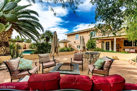 Exterior - 8125 S Taylor Dr, Tempe, AZ 85284 photo 4 of 7