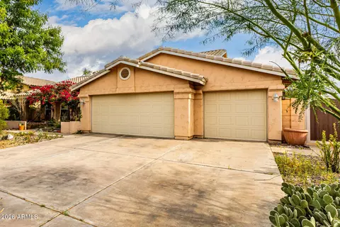 Exterior - 8125 S Taylor Dr, Tempe, AZ 85284 photo 2 of 7