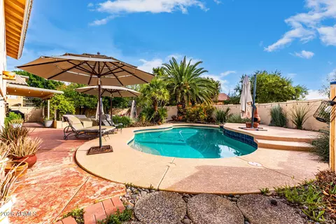 Exterior - 8125 S Taylor Dr, Tempe, AZ 85284 photo 5 of 7