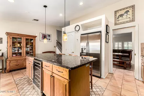 Kitchen - 8125 S Taylor Dr, Tempe, AZ 85284 photo 2 of 3