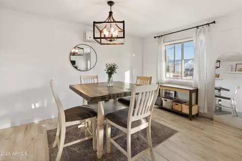 Dining - 3628 E Hearn Rd, Phoenix, AZ 85032 photo 1 of 1