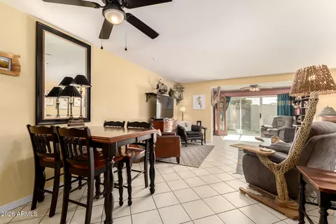 Dining - 1005 E Beryl Ave, Phoenix, AZ 85020 photo 1 of 2