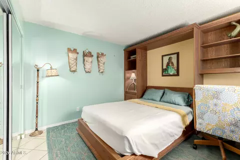 Bedroom - 1005 E Beryl Ave, Phoenix, AZ 85020 photo 4 of 6