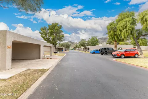 Exterior - 1005 E Beryl Ave, Phoenix, AZ 85020 photo 3 of 20
