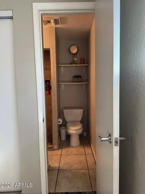 Bath - 4529 N 30th Ave, Phoenix, AZ 85017 photo 2 of 2