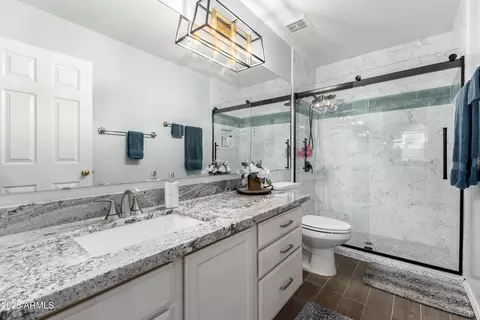 Bath - 7545 E Monte Ave, Mesa, AZ 85209 photo 2 of 3