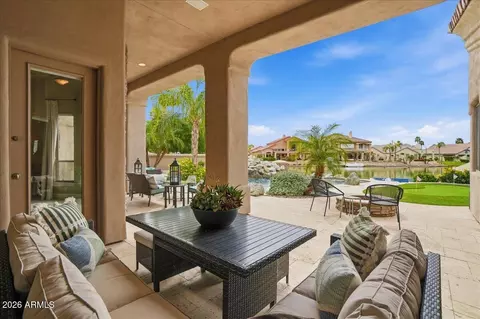 Exterior - 1925 E Bay Tree Ct, Gilbert, AZ 85234 photo 5 of 16