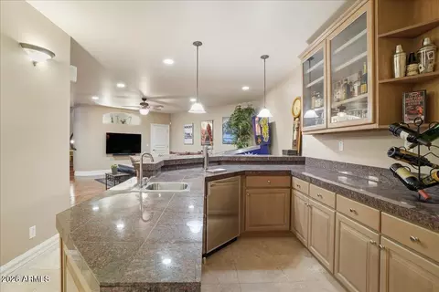 Kitchen - 1925 E Bay Tree Ct, Gilbert, AZ 85234 photo 6 of 6