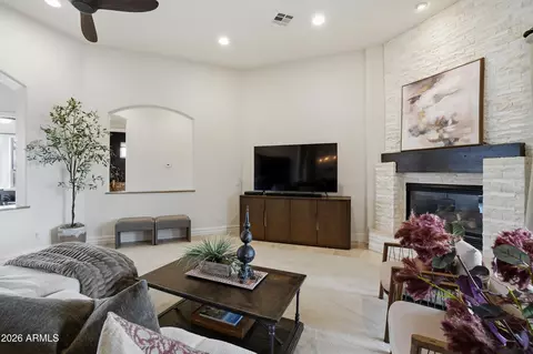 Living - 1925 E Bay Tree Ct, Gilbert, AZ 85234 photo 4 of 4