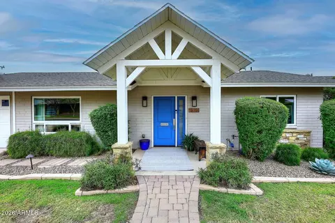 Exterior - 2525 E Pierson St, Phoenix, AZ 85016 photo 3 of 6