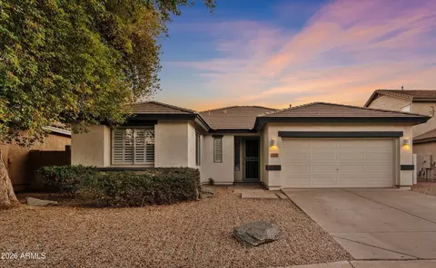 271 W Roadrunner Dr, Chandler, AZ 85286