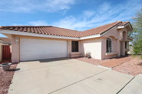 Exterior - 1004 E Annette Dr, Phoenix, AZ 85022 photo 3 of 8