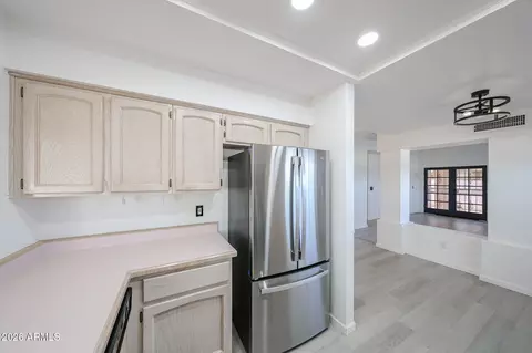 Kitchen - 1004 E Annette Dr, Phoenix, AZ 85022 photo 2 of 4