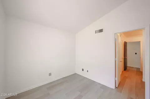 Bedroom - 1004 E Annette Dr, Phoenix, AZ 85022 photo 3 of 4