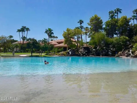 Exterior - 1633 E Lakeside Dr #170, Gilbert, AZ 85234 photo 6 of 8
