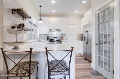 Kitchen - 1633 E Lakeside Dr #170, Gilbert, AZ 85234 photo 1 of 7