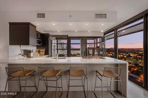 4808 N 24th St #907, Phoenix, AZ 85016