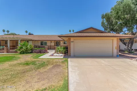 10236 N 105th Dr, Sun City, AZ 85351