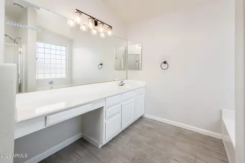 Bath - 10640 E Carol Ave, Mesa, AZ 85208 photo 1 of 4