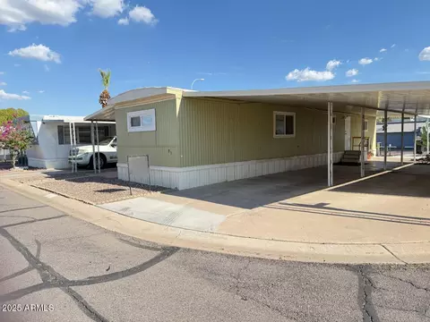 535 S Alma School Rd #91, Mesa, AZ 85210