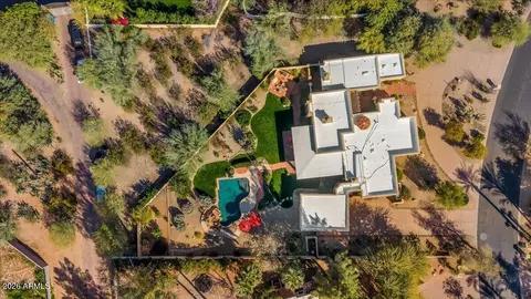 5512 N 67th Pl, Paradise Valley, AZ 85253
