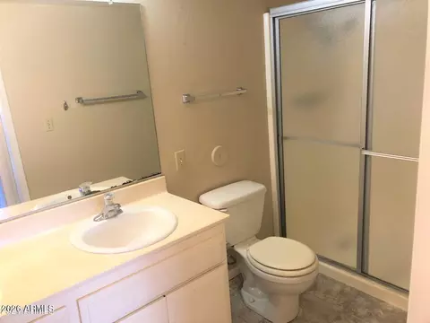 Bath - 1203 E Northshore Dr #130, Tempe, AZ 85283 photo 1 of 2