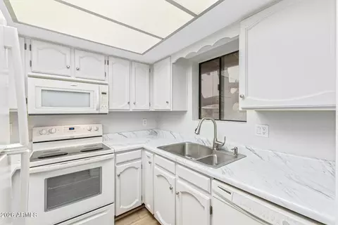 413 E Cullumber Ave #B, Gilbert, AZ 85234 photo 9