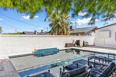 Exterior - 5320 E Thomas Rd, Phoenix, AZ 85018 photo 7 of 7