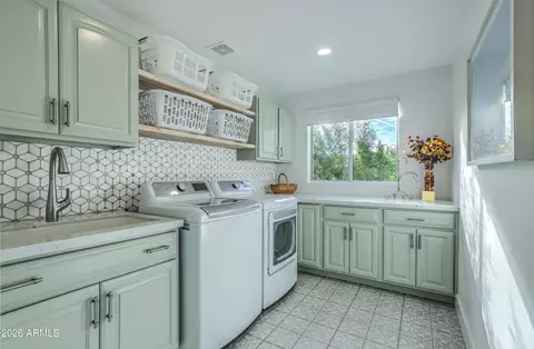 Other - 4846 E Mitchell Dr, Phoenix, AZ 85018 photo 6 of 11