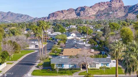 View/Area - 4846 E Mitchell Dr, Phoenix, AZ 85018 photo 2 of 3