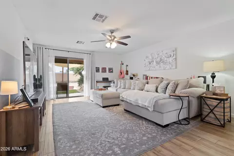 10030 N 94th Ln, Peoria, AZ 85345