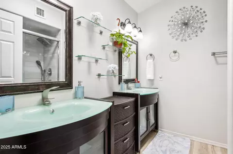 Bath - 170 E Guadalupe Rd #152, Gilbert, AZ 85234 photo 2 of 4