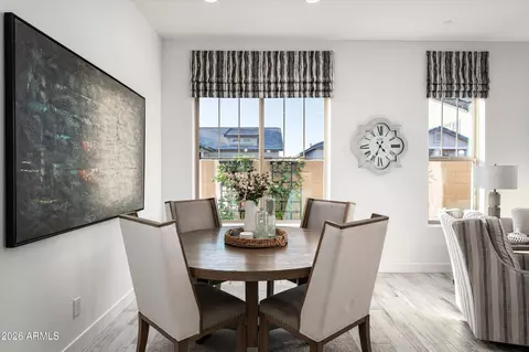 Dining - 6138 E Via Del Sol Dr, Phoenix, AZ 85054 photo 2 of 2