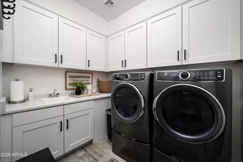 Other - 6138 E Via Del Sol Dr, Phoenix, AZ 85054 photo 6 of 8