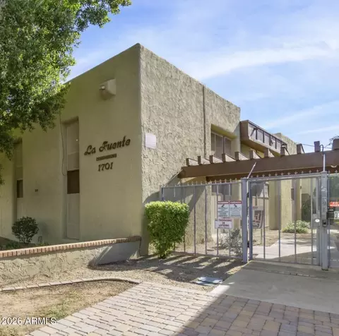 1701 W Tuckey Ln #216, Phoenix, AZ 85015